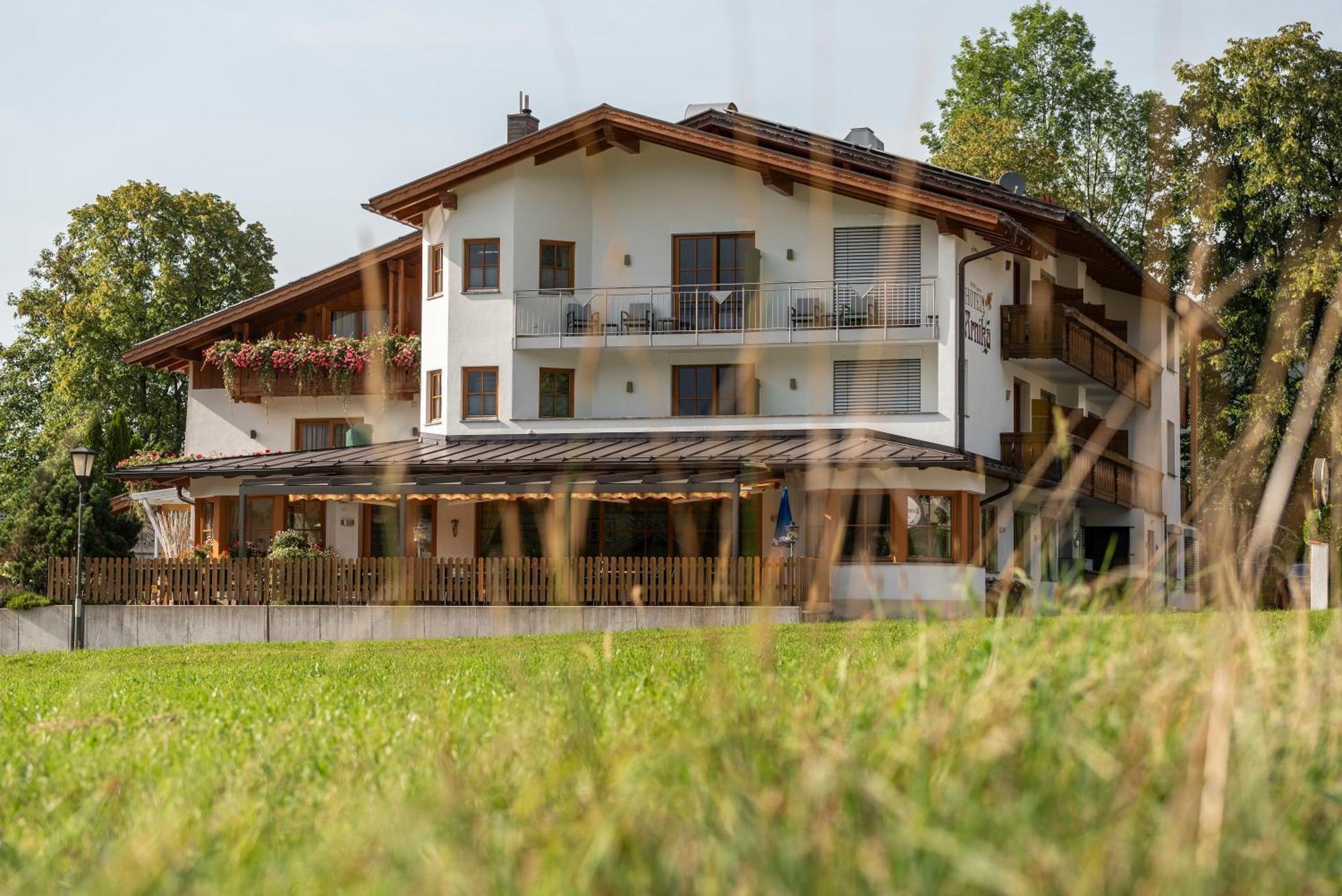 Arnika Garni Hotel Oberammergau Buitenkant foto