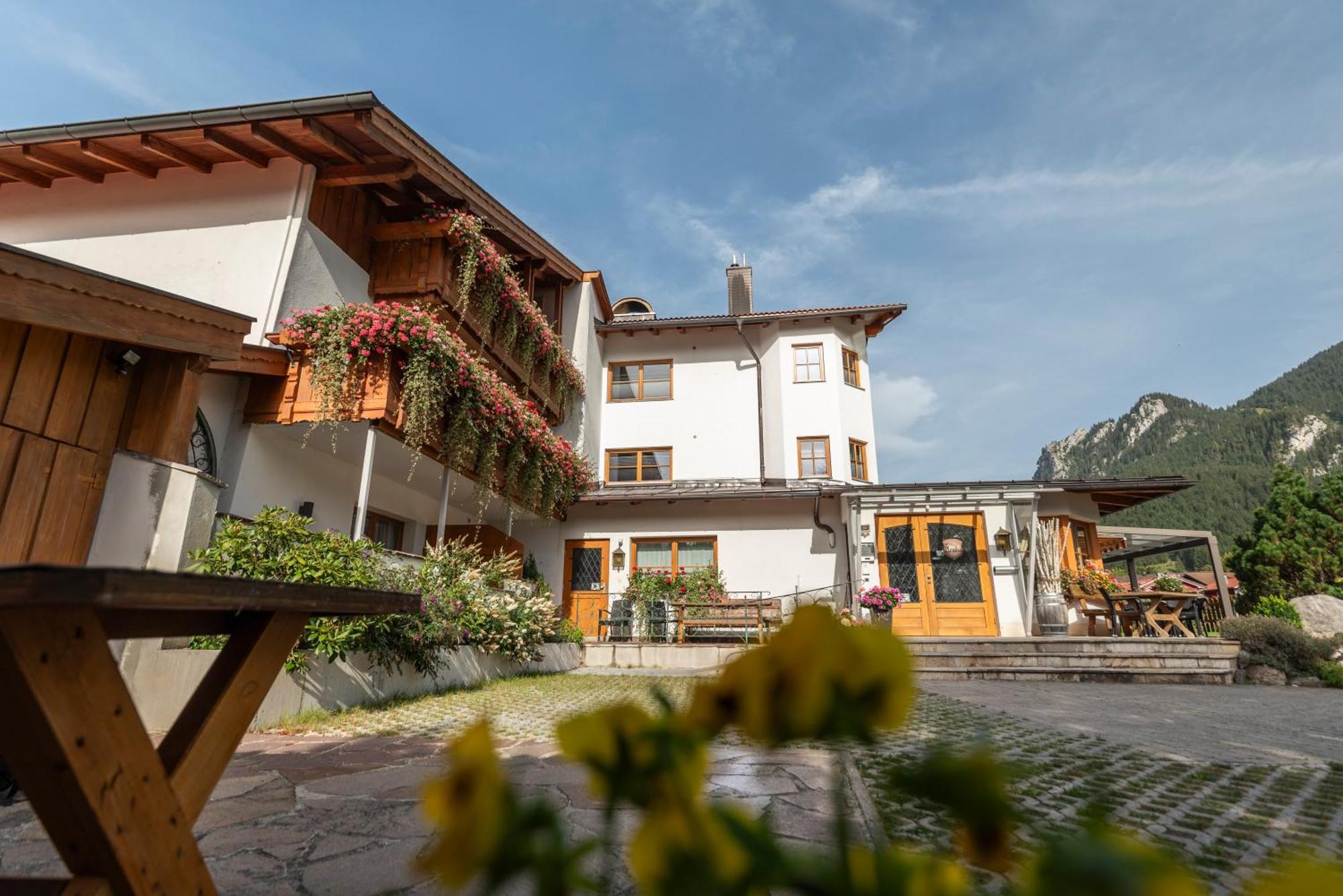 Arnika Garni Hotel Oberammergau Buitenkant foto