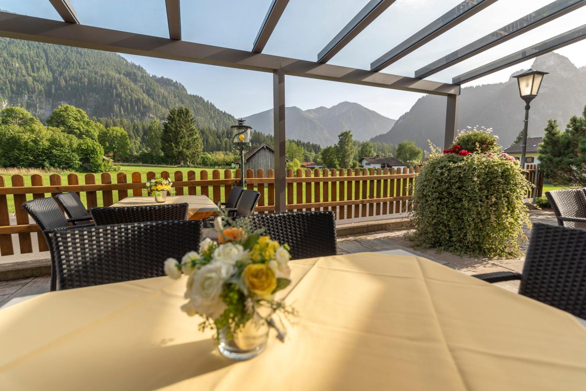 Arnika Garni Hotel Oberammergau Buitenkant foto